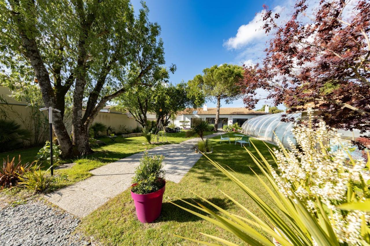 La Touline Bed & Breakfast La Jarne Exterior photo